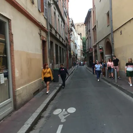 Daire Quartier Les Carmes A Logement Jusqu'a 6 Personnes-parking Et Petit Dejeuner Inclus Toulouse